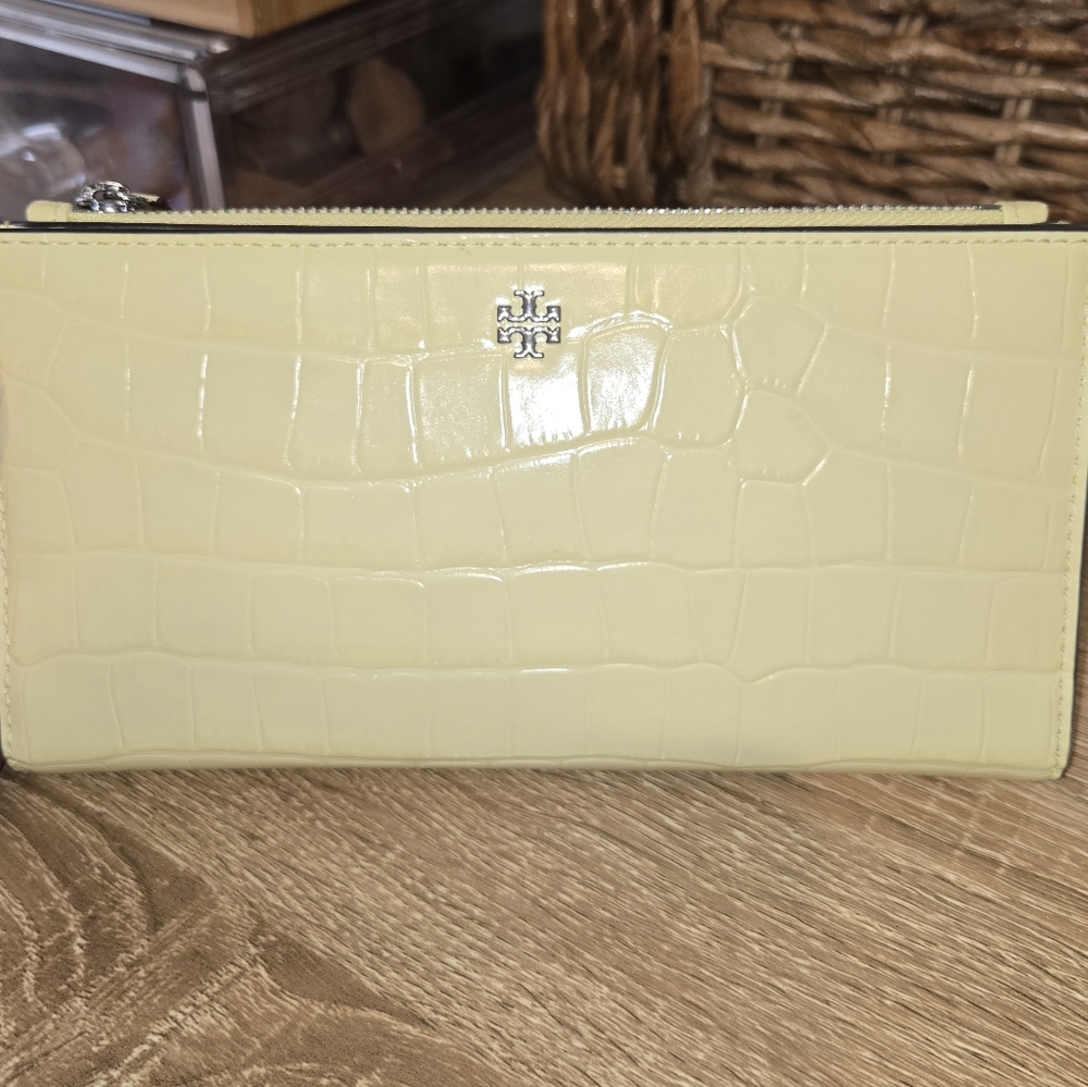 Tory Burch Wallet